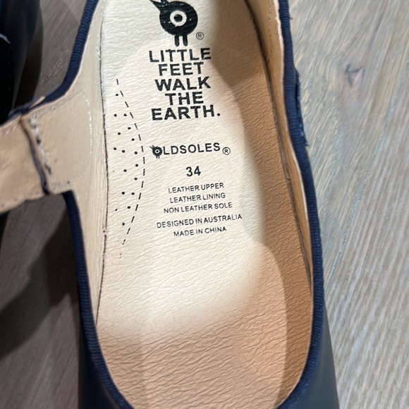 Old Soles Lady Plat Mary Janes Size 34 (2.5) - Picture 3 of 5